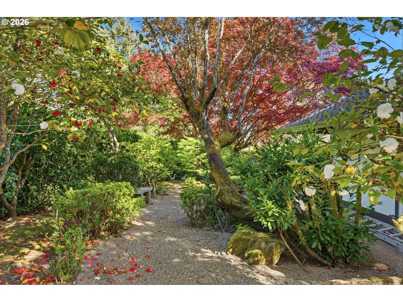 28 Monticello Dr, Lake Oswego, OR 97035 — photograph 47
