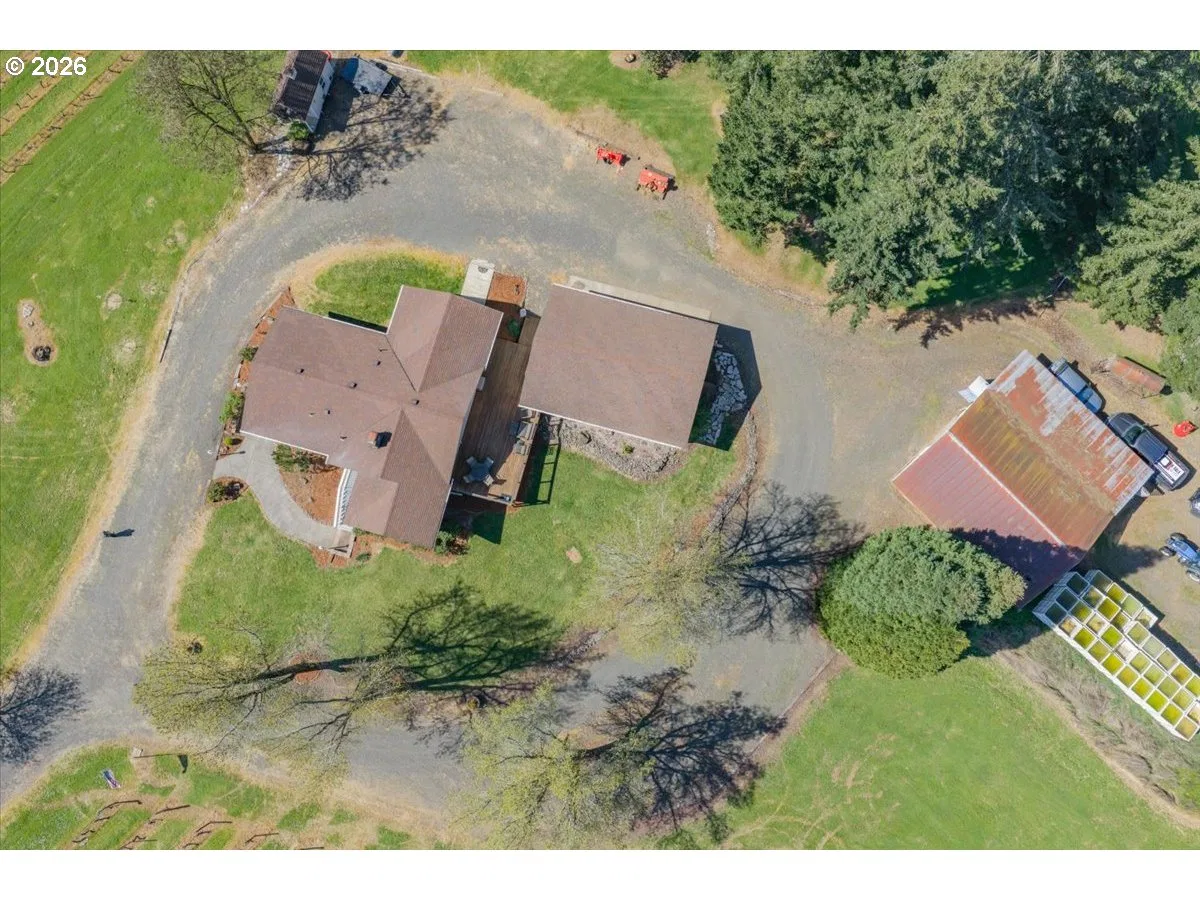 25357 High Pass Rd, Junction City, OR 97448 — photograph 6
