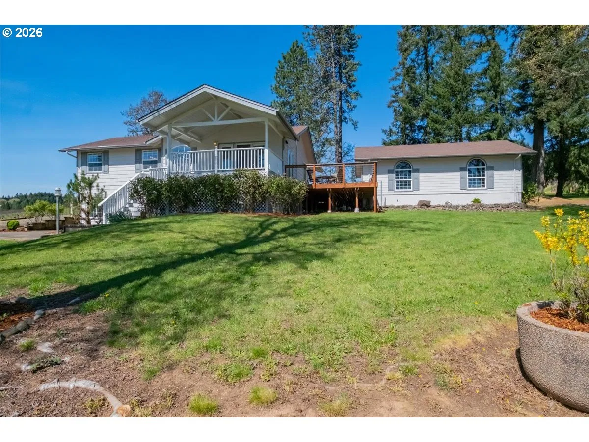 25357 High Pass Rd, Junction City, OR 97448 — photograph 8