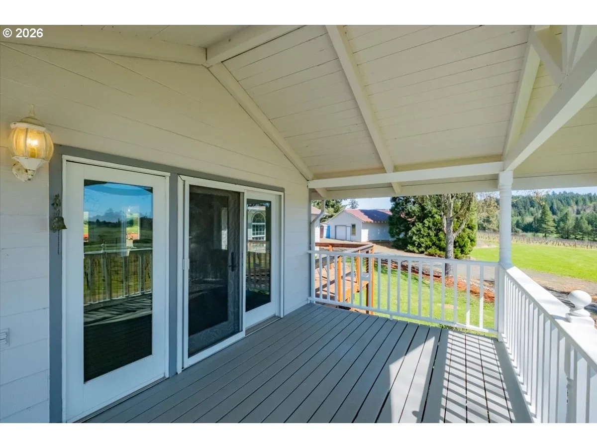 25357 High Pass Rd, Junction City, OR 97448 — photograph 11