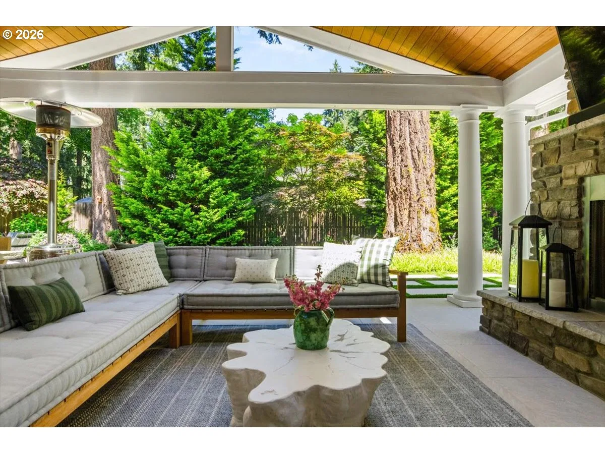 4105 Upper Dr, Lake Oswego, OR 97035 — photograph 10