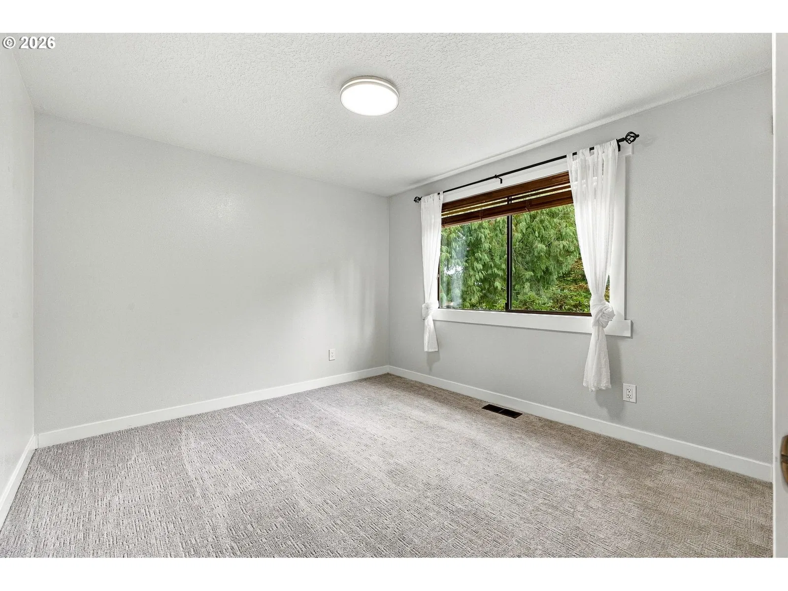 12199 SE Henderson Dr, Portland, OR 97266 — photograph 17