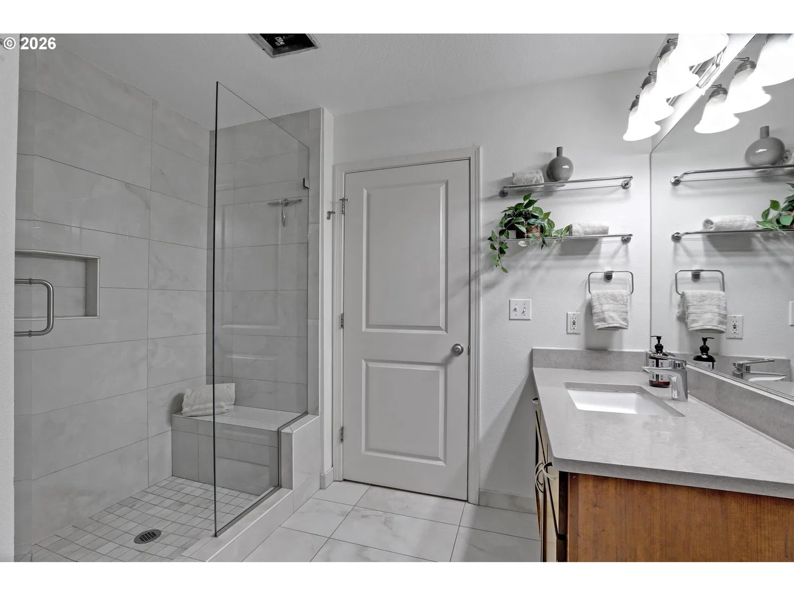 15052 NW Central Dr 901, Portland, OR 97229 — photograph 13