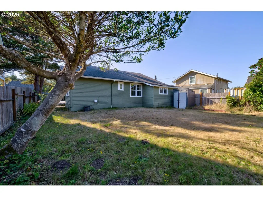4506 Pacific Way, Seaview, Wa 98644 — photograph 32