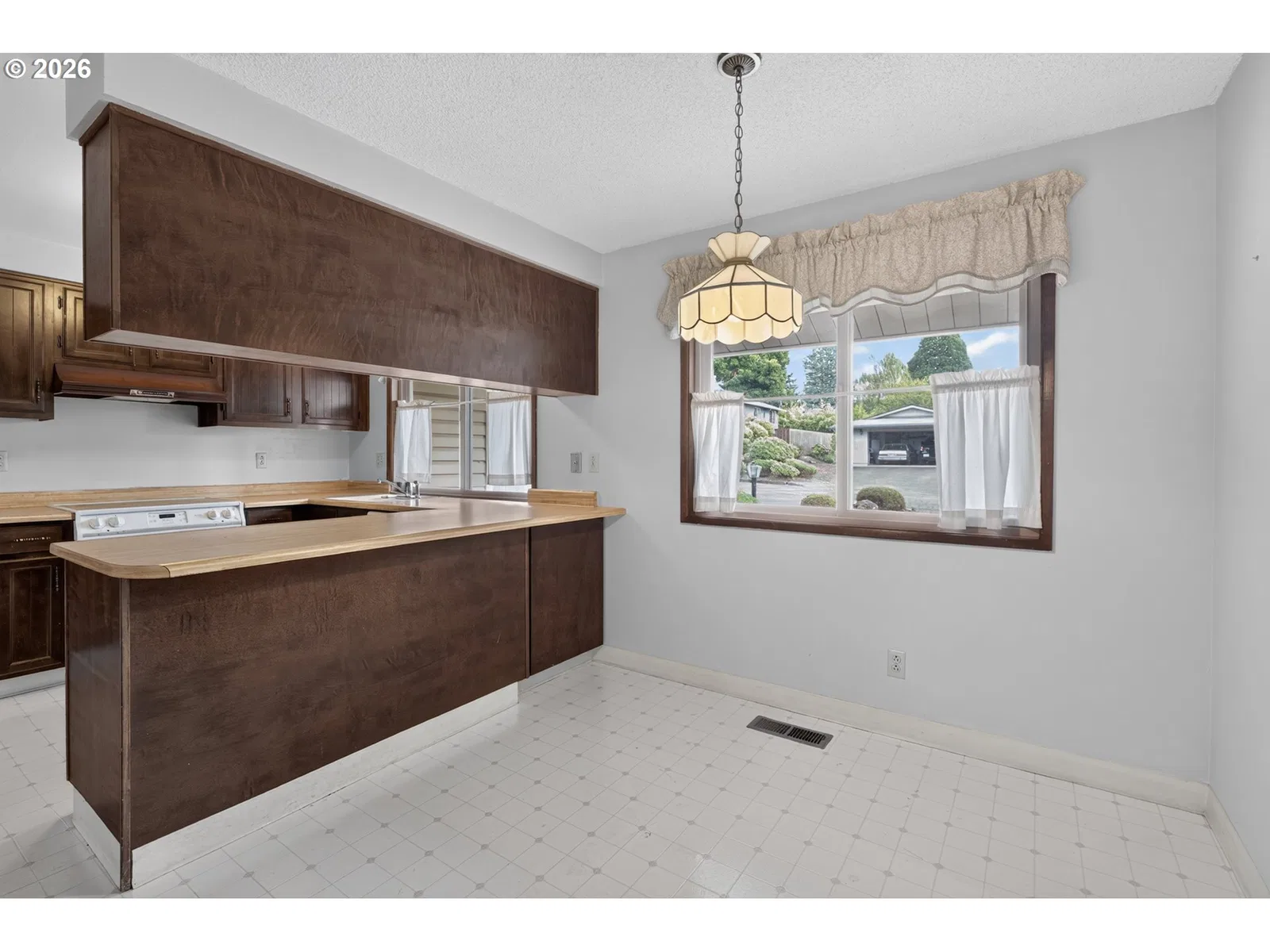 15265 SE Bevington Ave, Milwaukie, OR 97267 — photograph 13