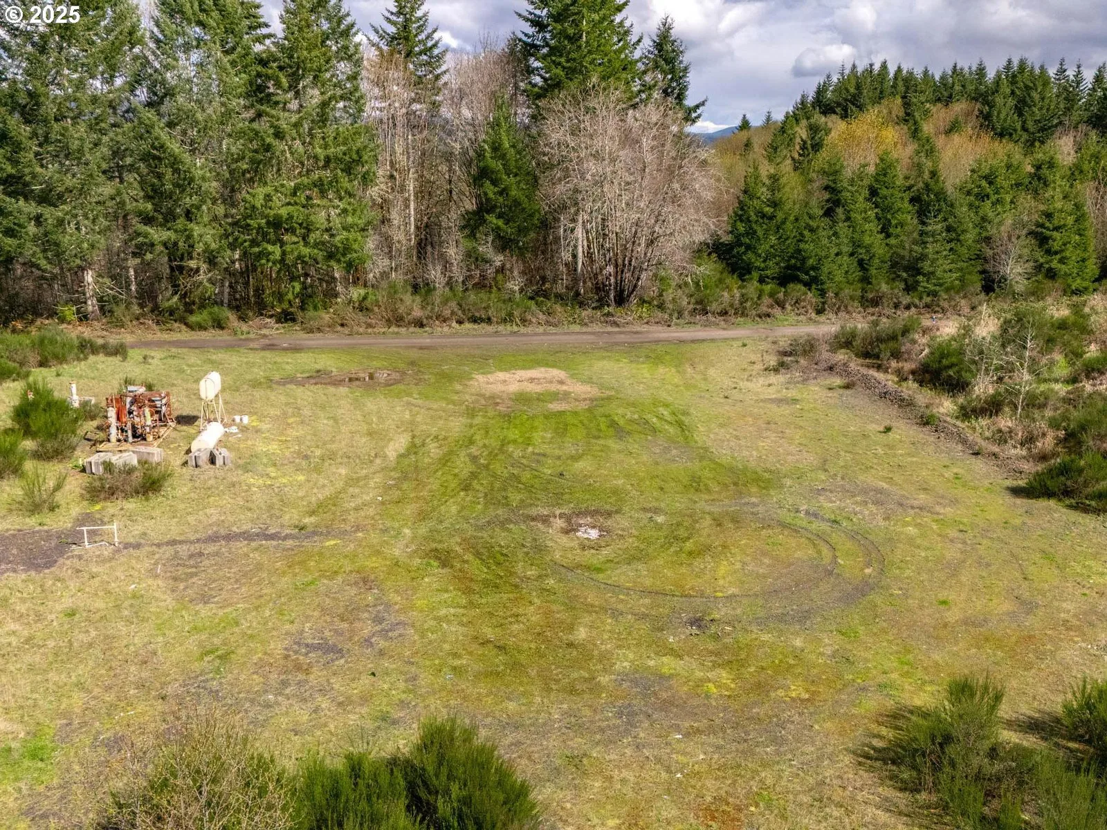 Wallace Rd, Clatskanie, OR 97016 — photograph 15