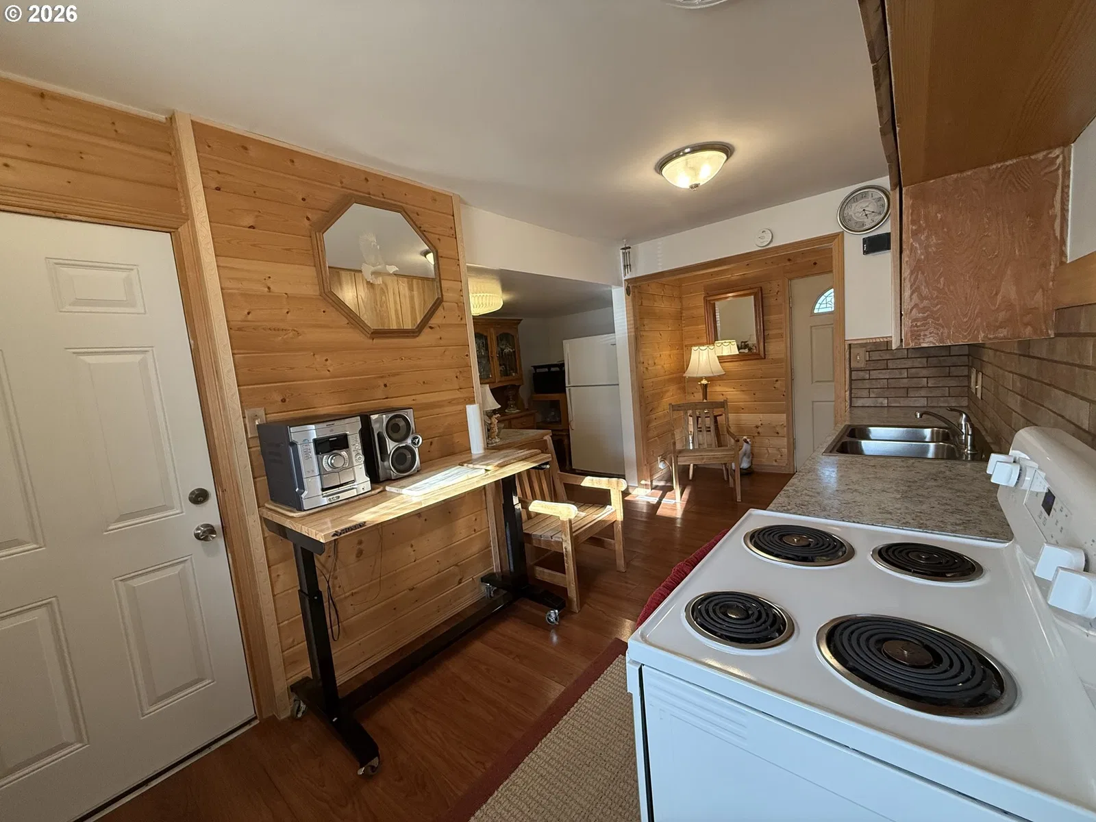 360 N 13th Ave, Elgin, OR 97827 — photograph 17