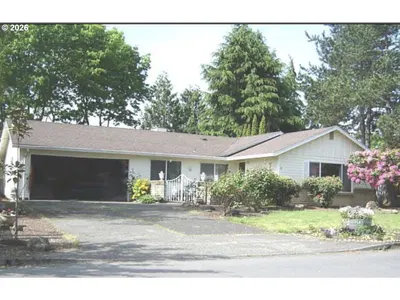 Home at 14211 SE 14th St, Vancouver, Wa 98683 (Pending)
