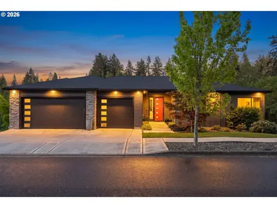 Home at 510 S 19th Pl, Ridgefield, Wa 98642