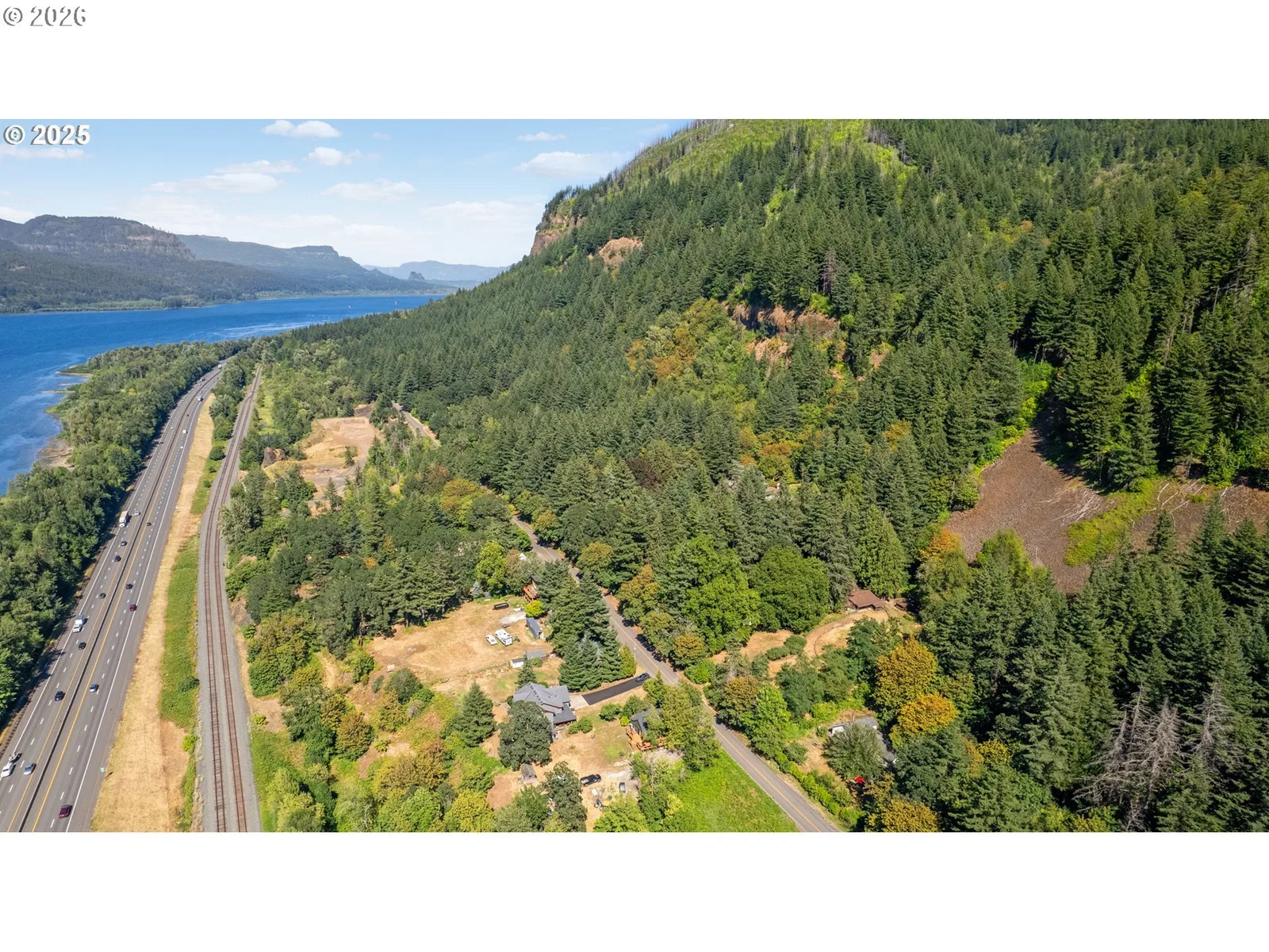 48025 E Historic Columbia Ri Hwy, Corbett, OR 97019 — photograph 40