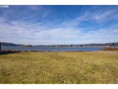 Land at 0 Columbia River Rd, Westport, OR 97016
