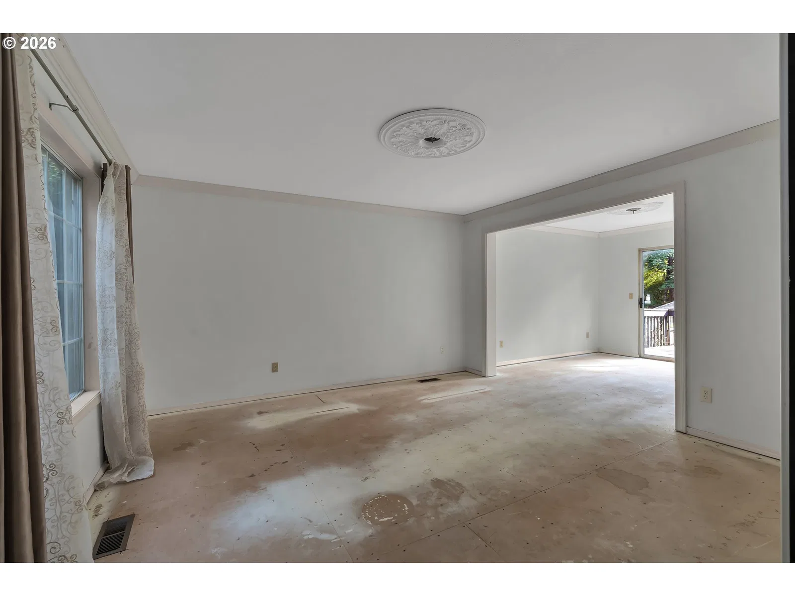 706 SW Colony Dr, Portland, OR 97219 — photograph 7