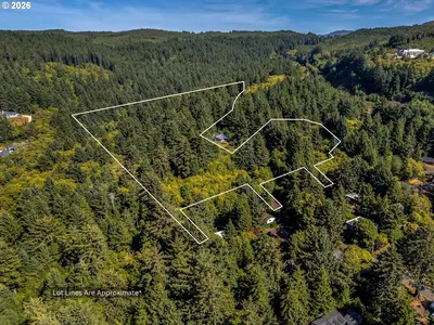 Land at Land end of Beech St, Cannon Beach, OR 97110