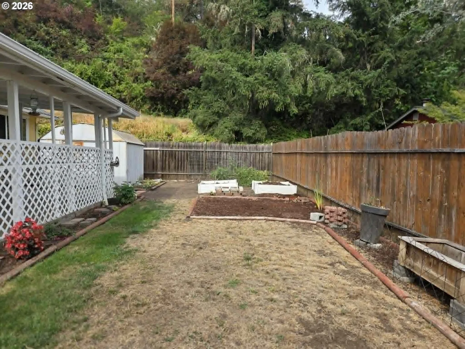 2118 SE Chinaberry Ave, Roseburg, OR 97470 — photograph 13