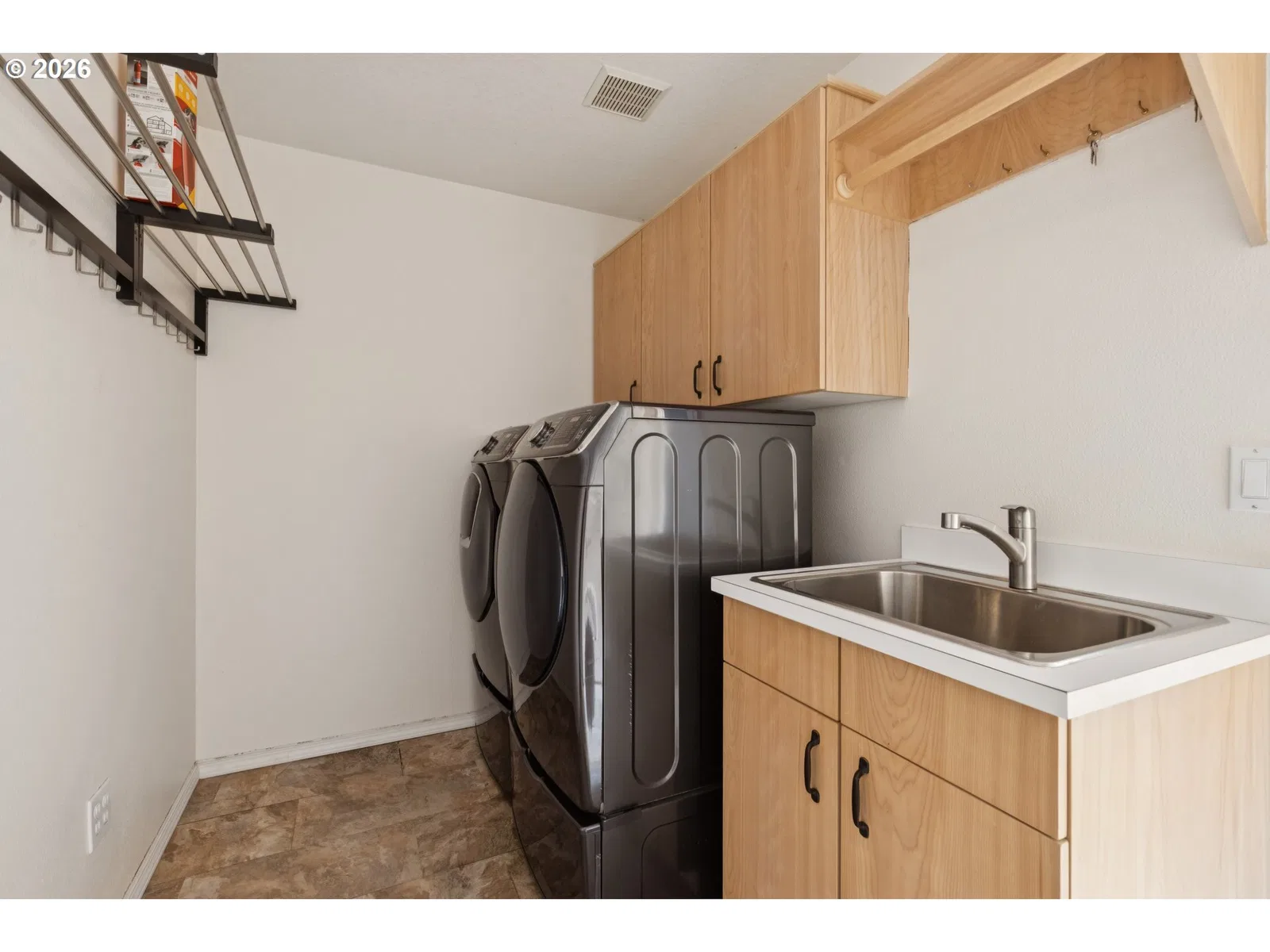 7750 SW Red Hawk Ct, Portland, OR 97210 — photograph 21