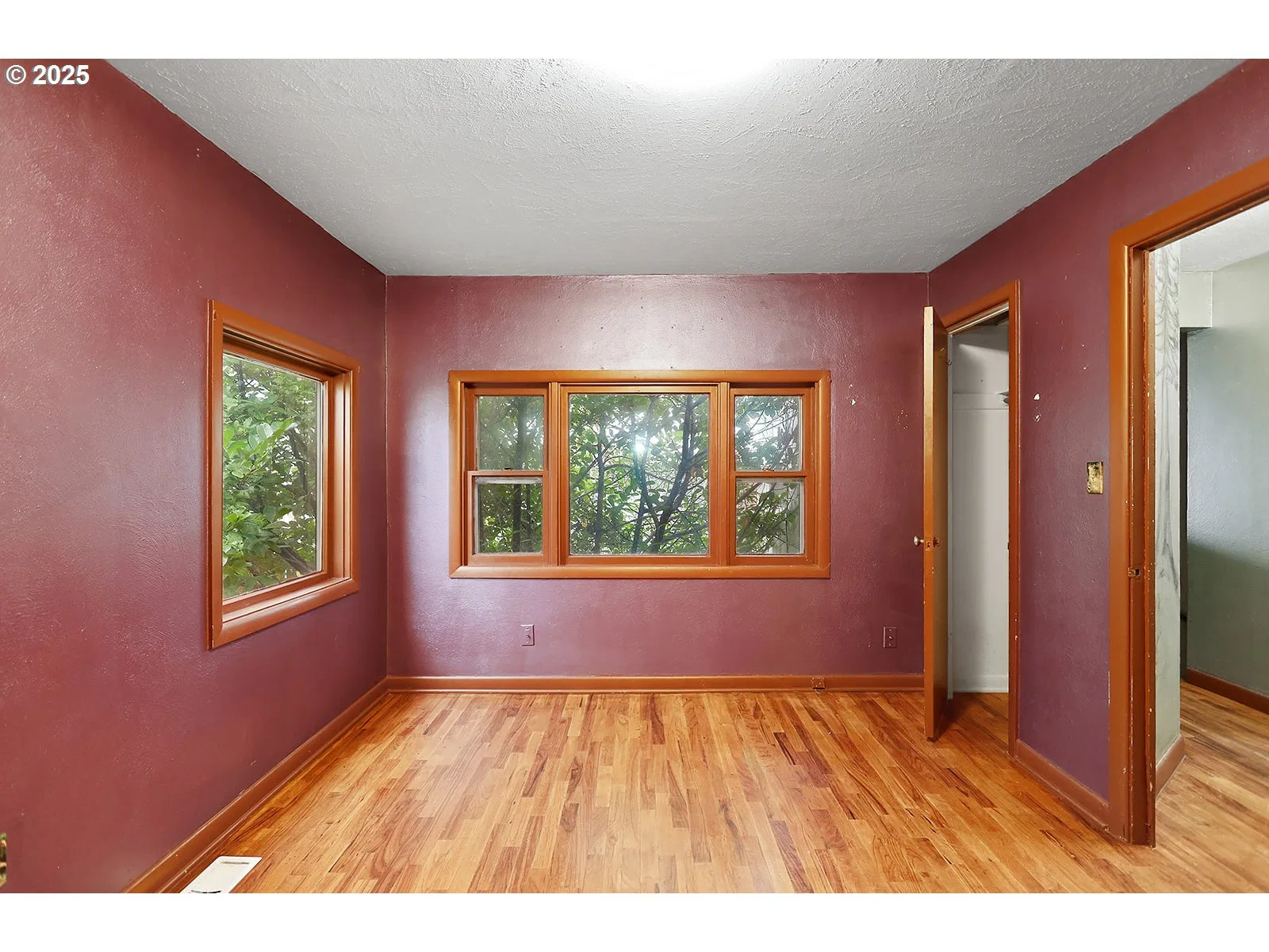 319 W 13th St, The Dalles, OR 97058 — photograph 12