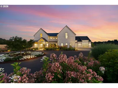 Home at 22280 SW Stafford Rd, Tualatin, OR 97062
