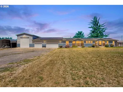 Home at 2999 Buena Crest Ln NE, Salem, OR 97303