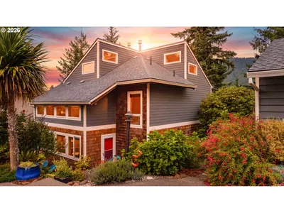 Home at 473 College Ave, Manzanita, OR 97130 (Pending)