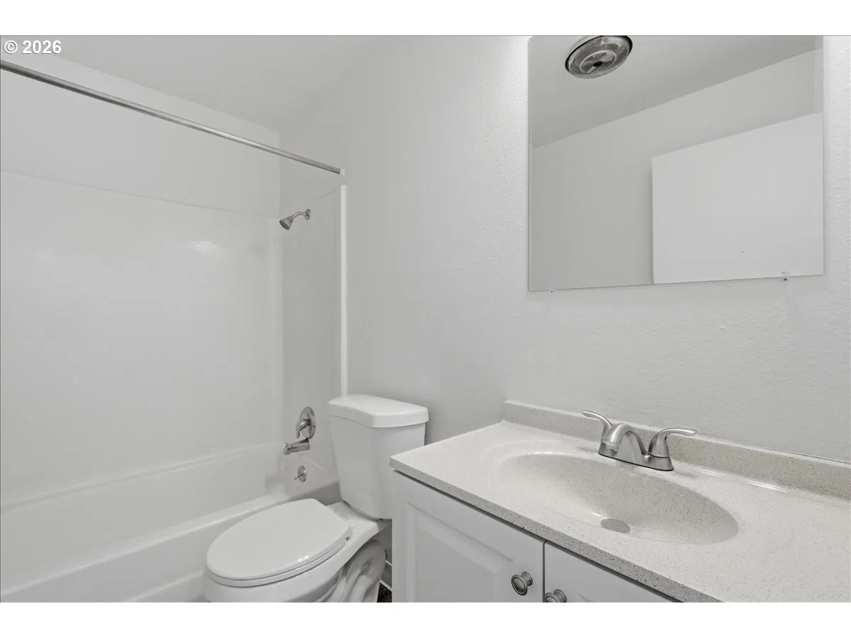 3611 NE 45th St, Vancouver, Wa 98661 — photograph 17