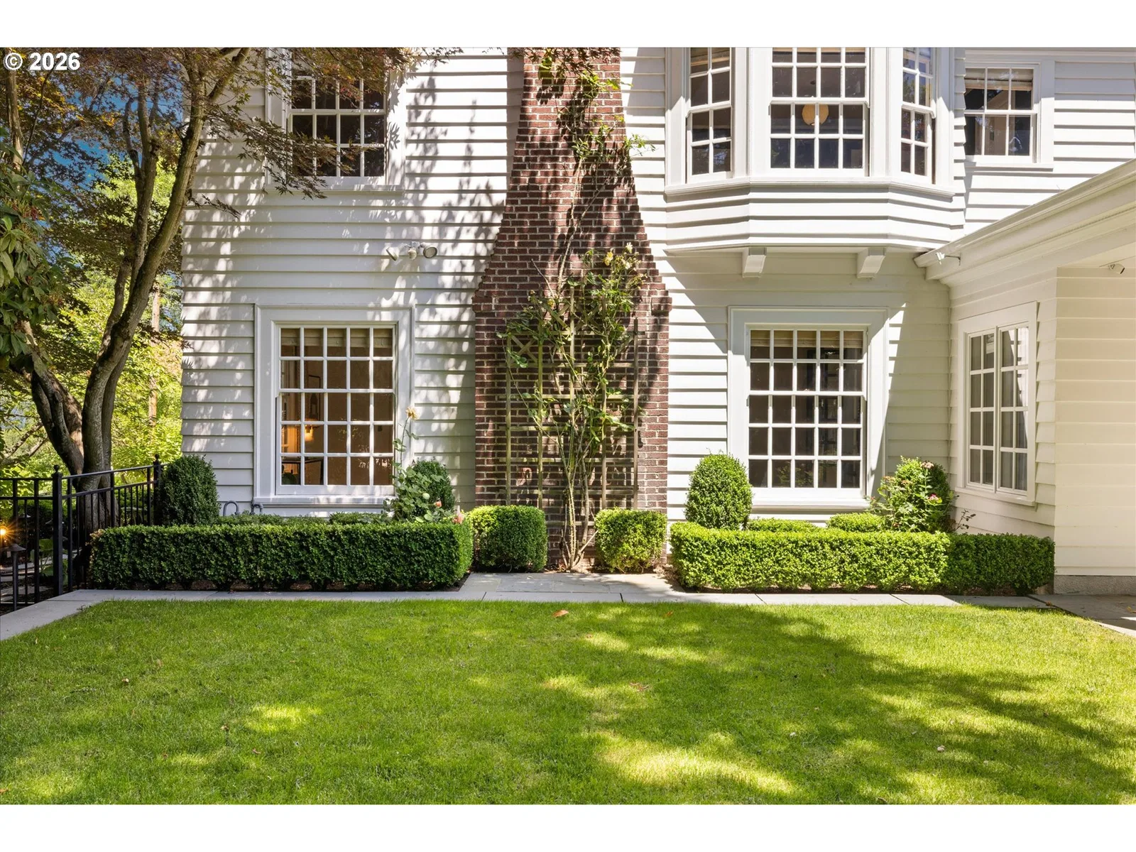 2228 SW 21st Ave, Portland, OR 97201 — photograph 9