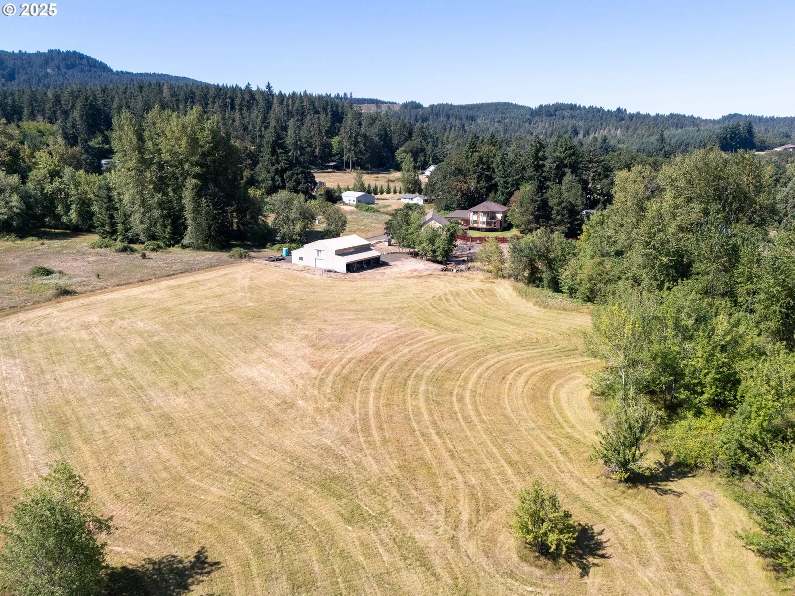 37310 Fawn Dr, Lebanon, OR 97355 — photograph 37