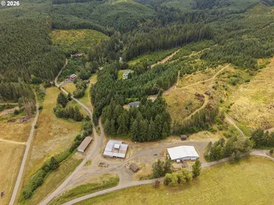 Home at 17411 NW Panther Creek Rd, Carlton, OR 97111