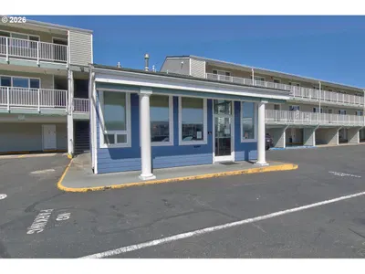 Condominium at 171 SW Highway 101, Lincoln City, OR 97367