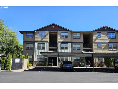 Condominium at 17375 Ruben Ln 28, Sandy, OR 97055
