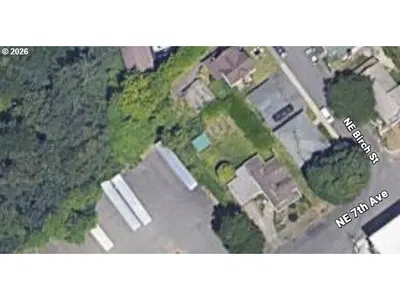 Home at 245 NE 7th Ave, Camas, Wa 98607