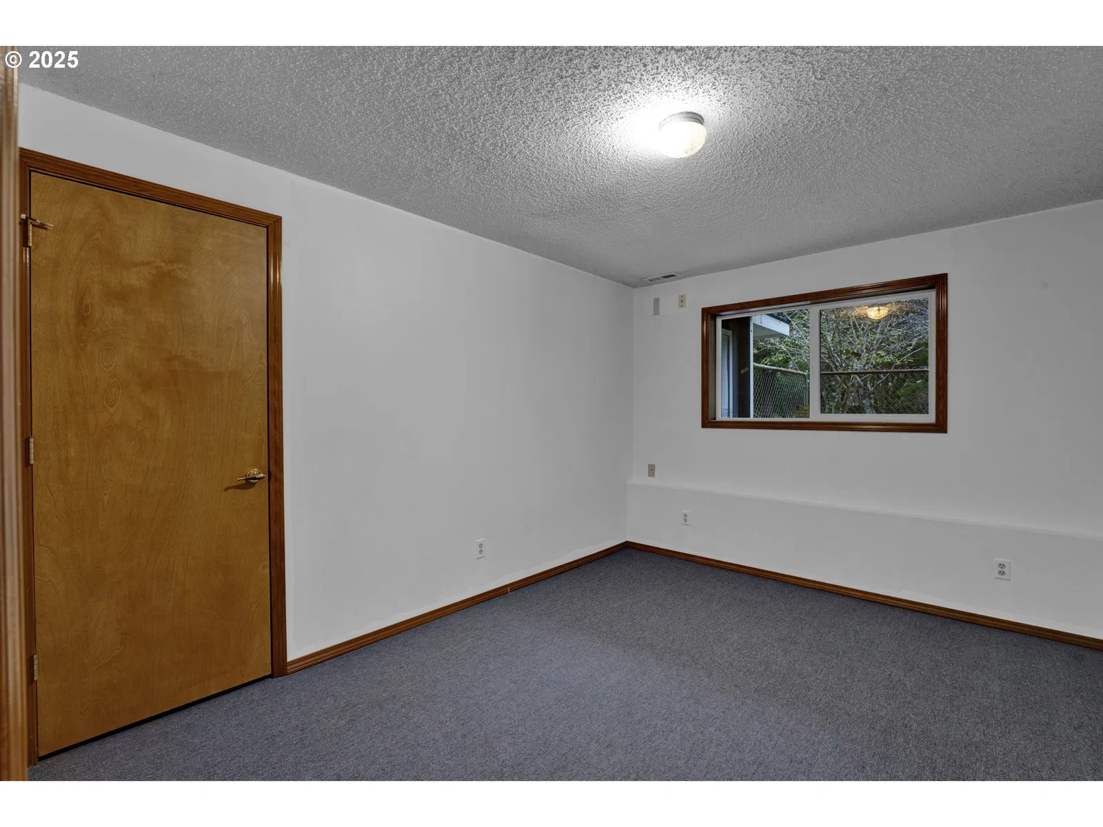 9790 NE Benton St, Newport, OR 97365 — photograph 27