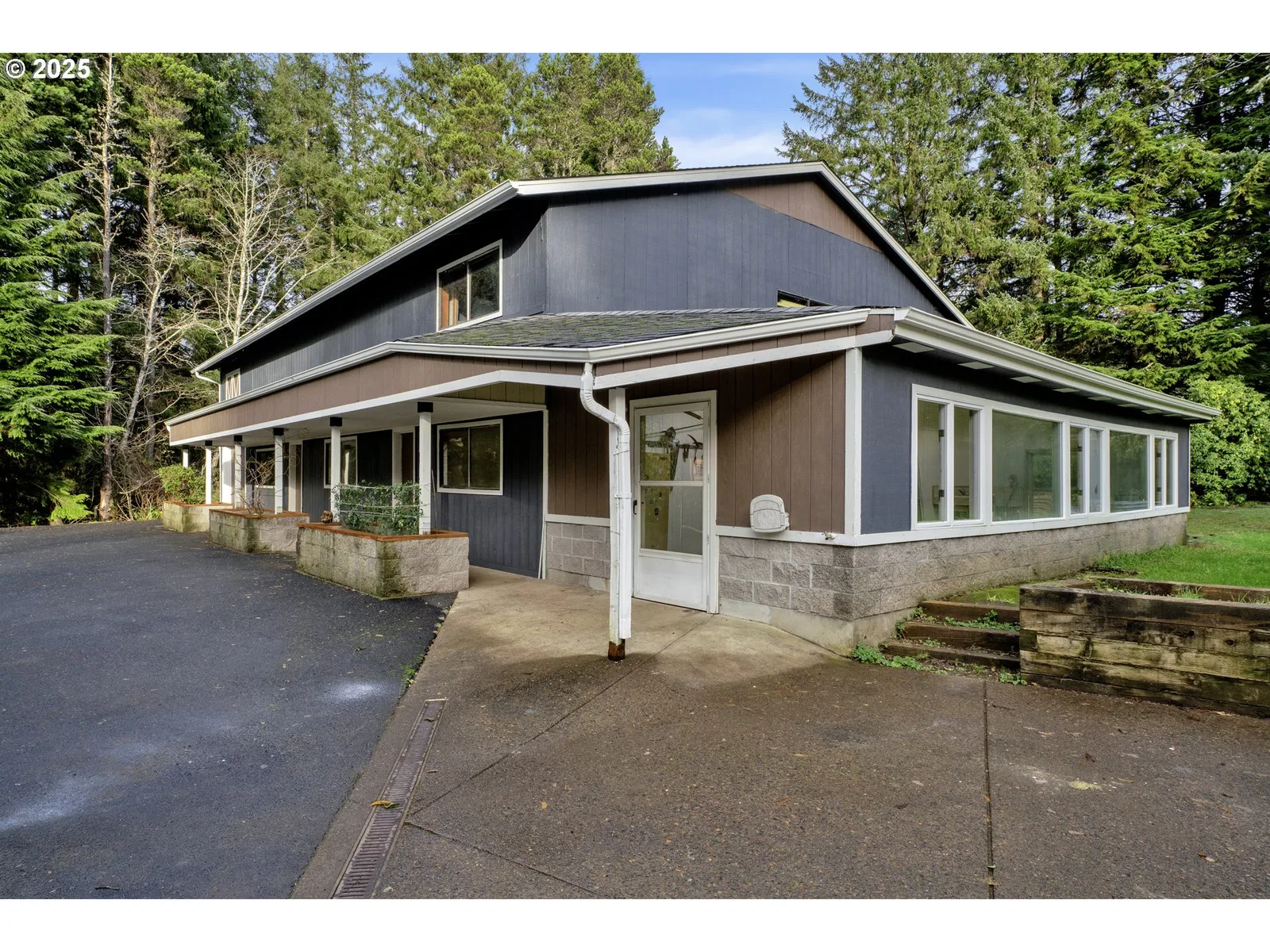 9790 NE Benton St, Newport, OR 97365 — photograph 34