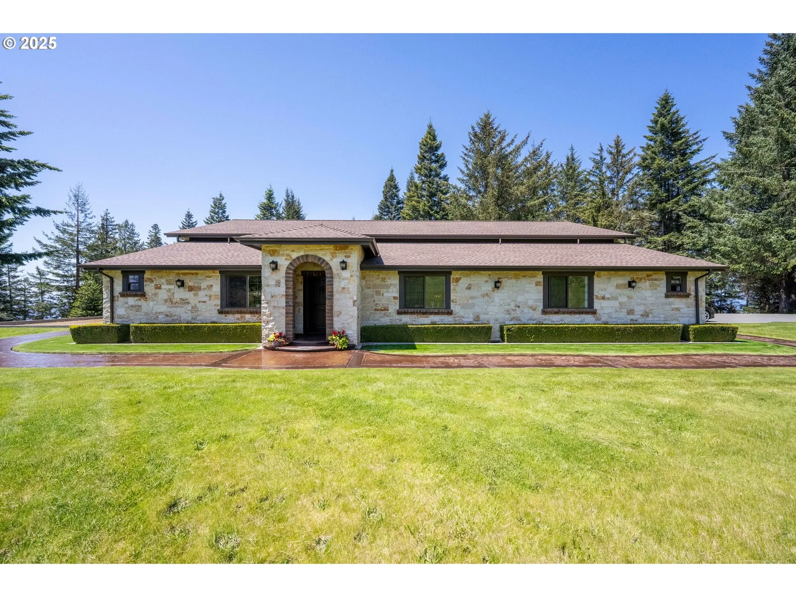 Bridgeview Dr, Brookings, OR 97415 — photograph 19