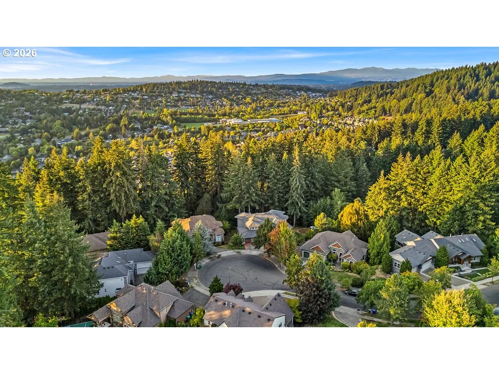 13829 SE Claremont St, Happy Valley, OR 97086 — photograph 6