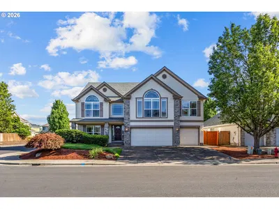 Home at 762 Burgundy Ave NE, Keizer, OR 97303