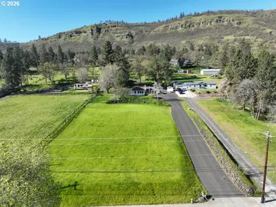 Land at W 10th St, The Dalles, OR 97058