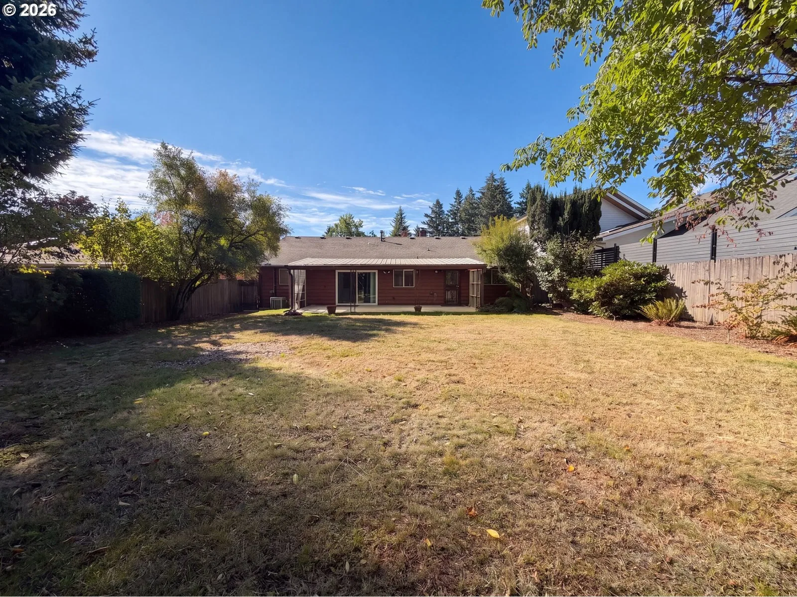 10235 NE Thompson St, Portland, OR 97220 — photograph 13