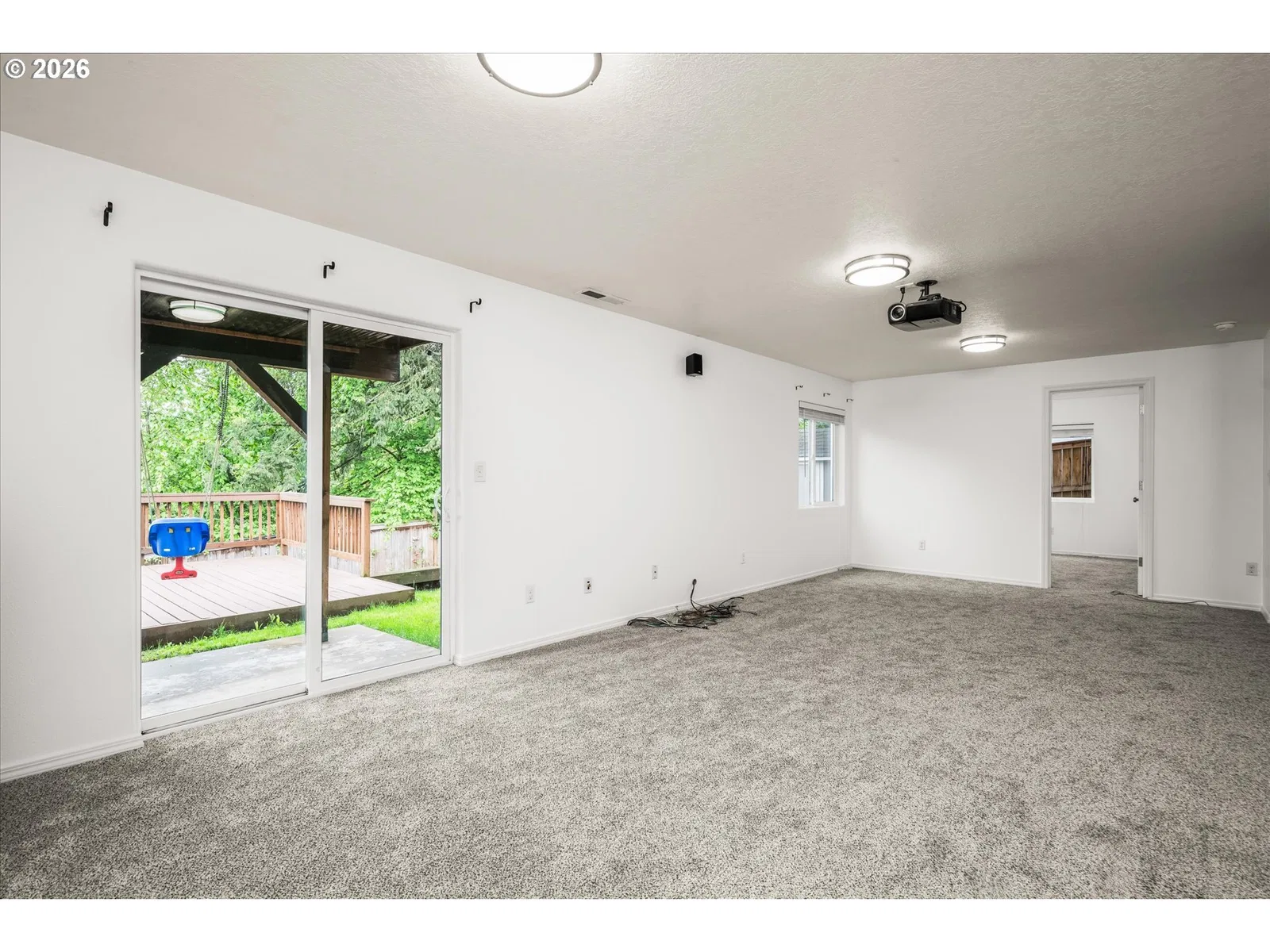 553 S 48th Pl, Springfield, OR 97478 — photograph 16