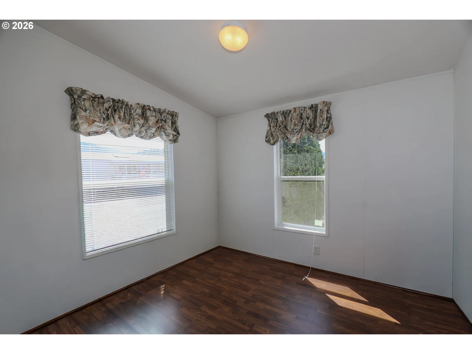 211 W River Ridge Ave, Roseburg, OR 97471 — photograph 33