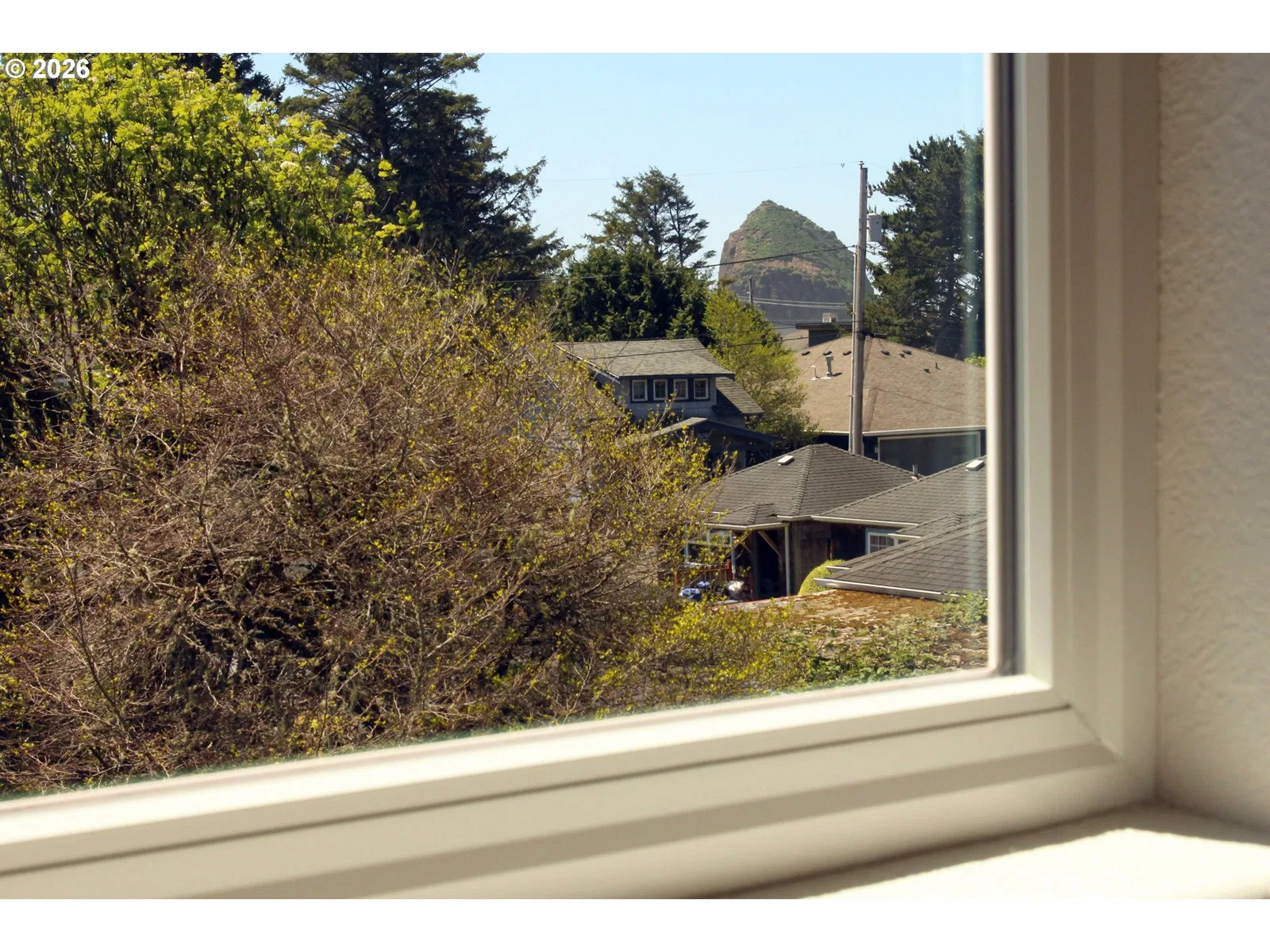 195 E Jackson St, Cannon Beach, OR 97110 — photograph 36