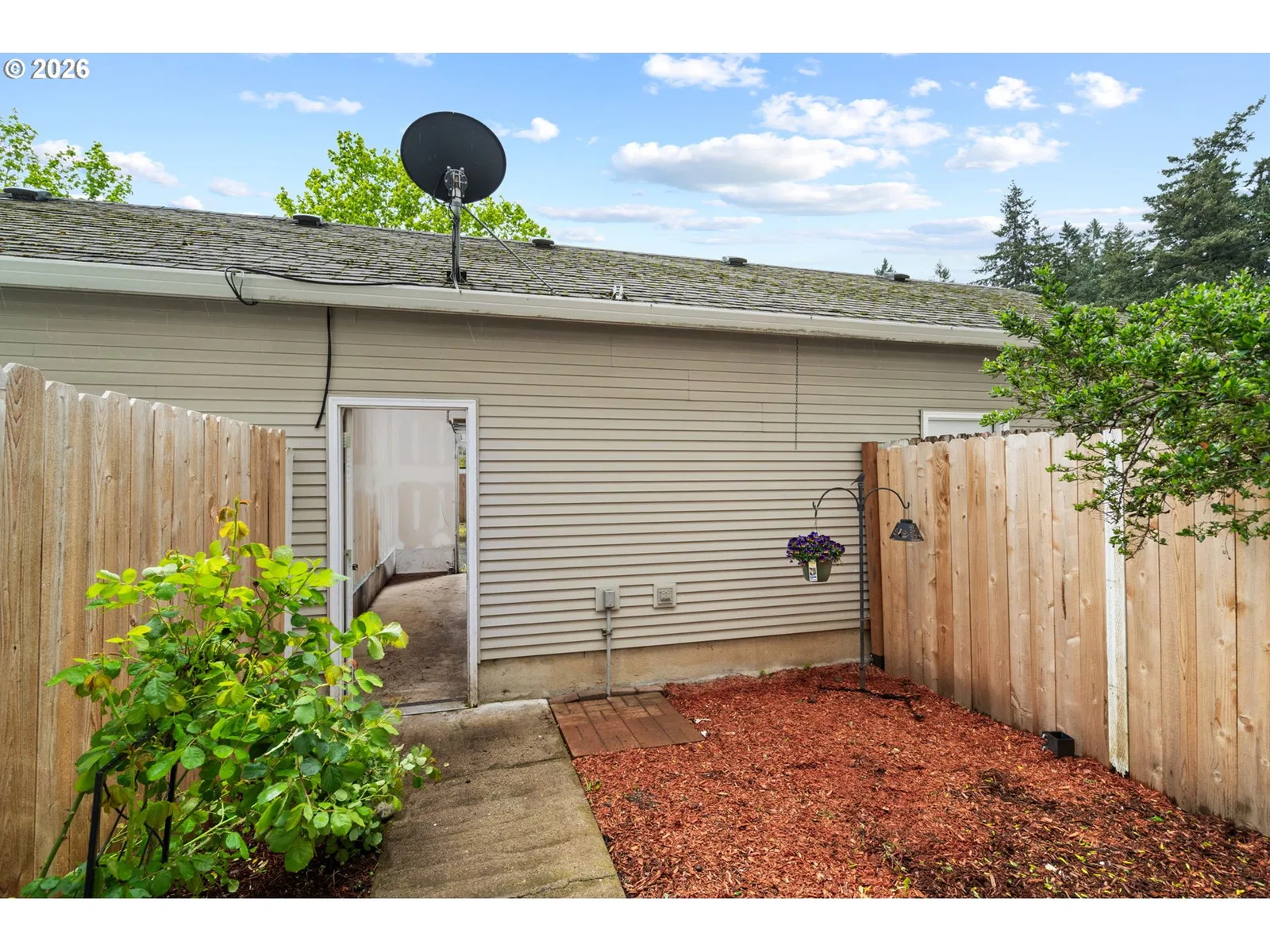 14134 E Burnside St 2, Portland, OR 97233 — photograph 33