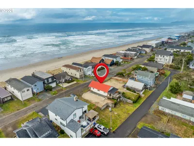 Home at 366 N Pacific St, Rockaway Beach, OR 97136 (Sold)
