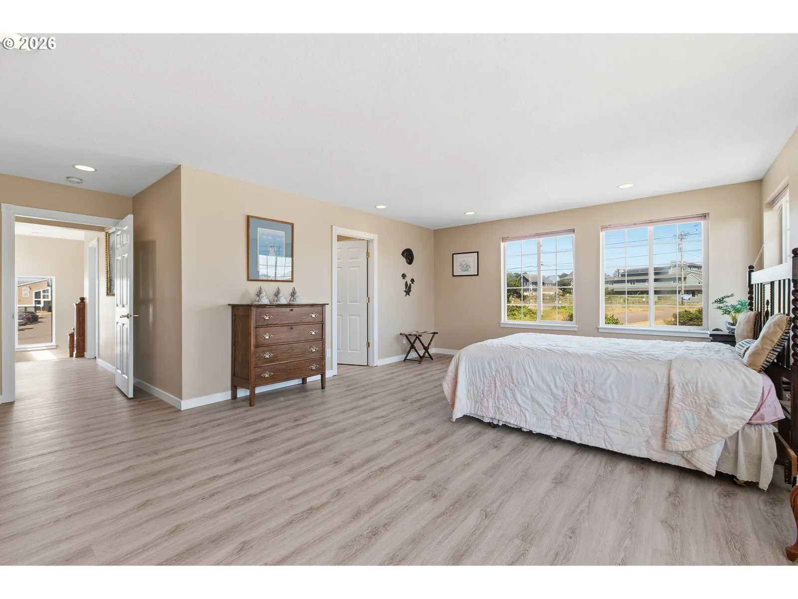 539 SW Park St, Newport, OR 97365 — photograph 24