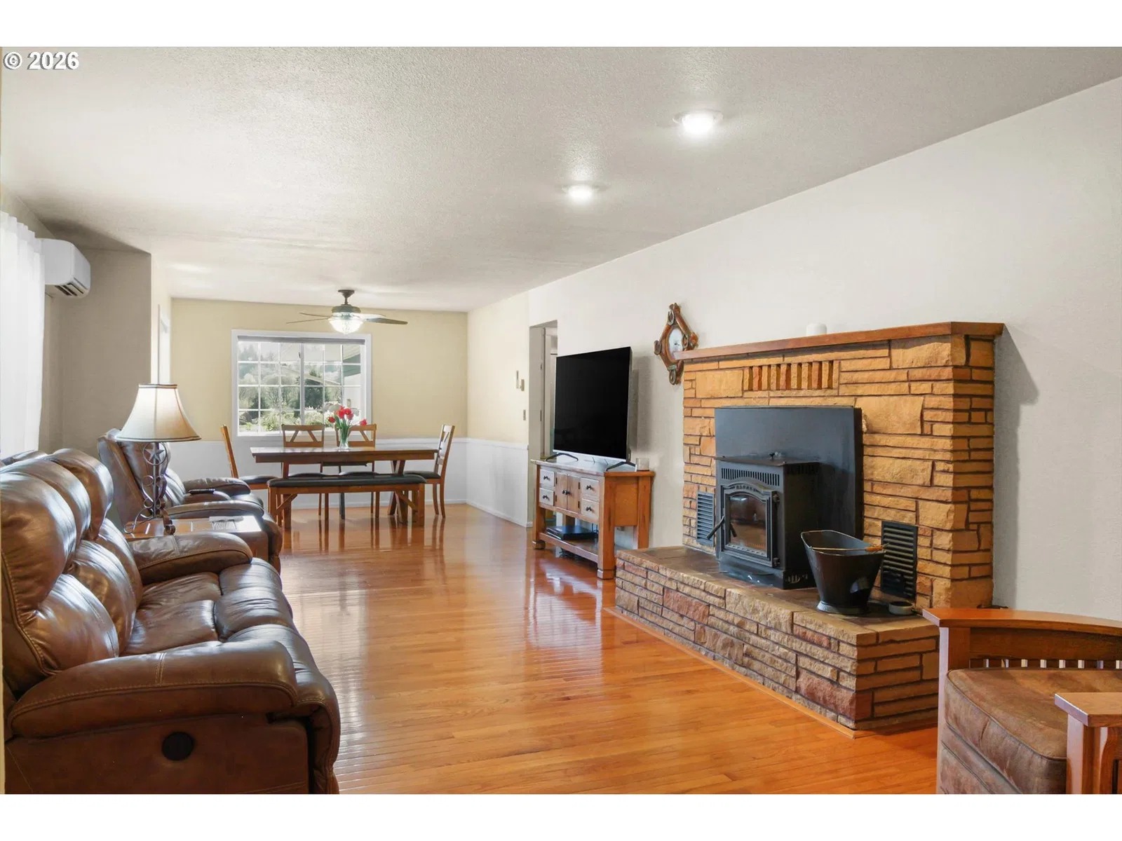 38225 Mount Hope Dr, Lebanon, OR 97355 — photograph 24