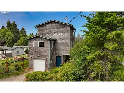 Home at 101 S Quadrant St, Rockaway Beach, OR 97136 (Sold)