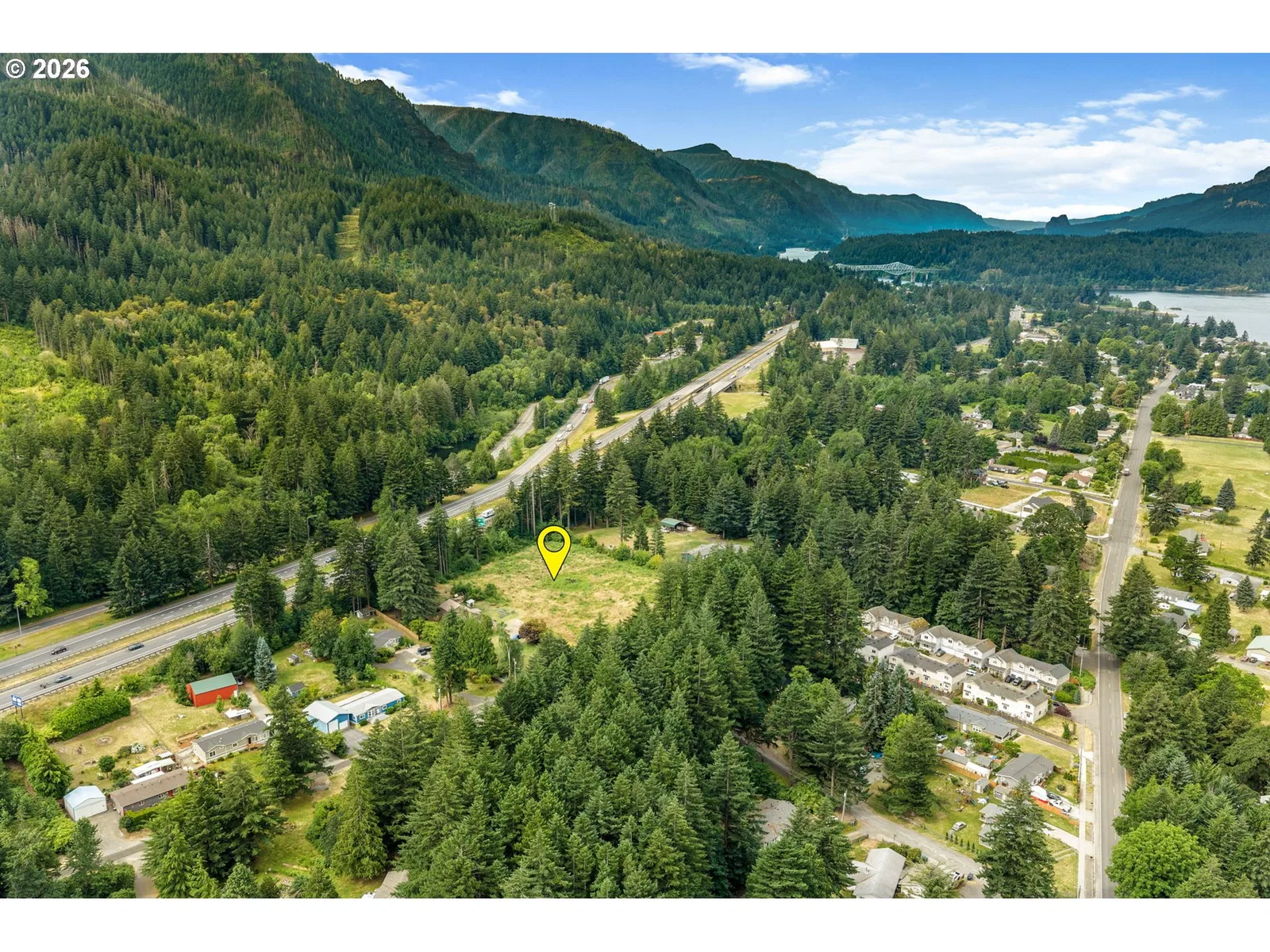 Gravel Pit, Cascade Locks, OR 97014 — photograph 9