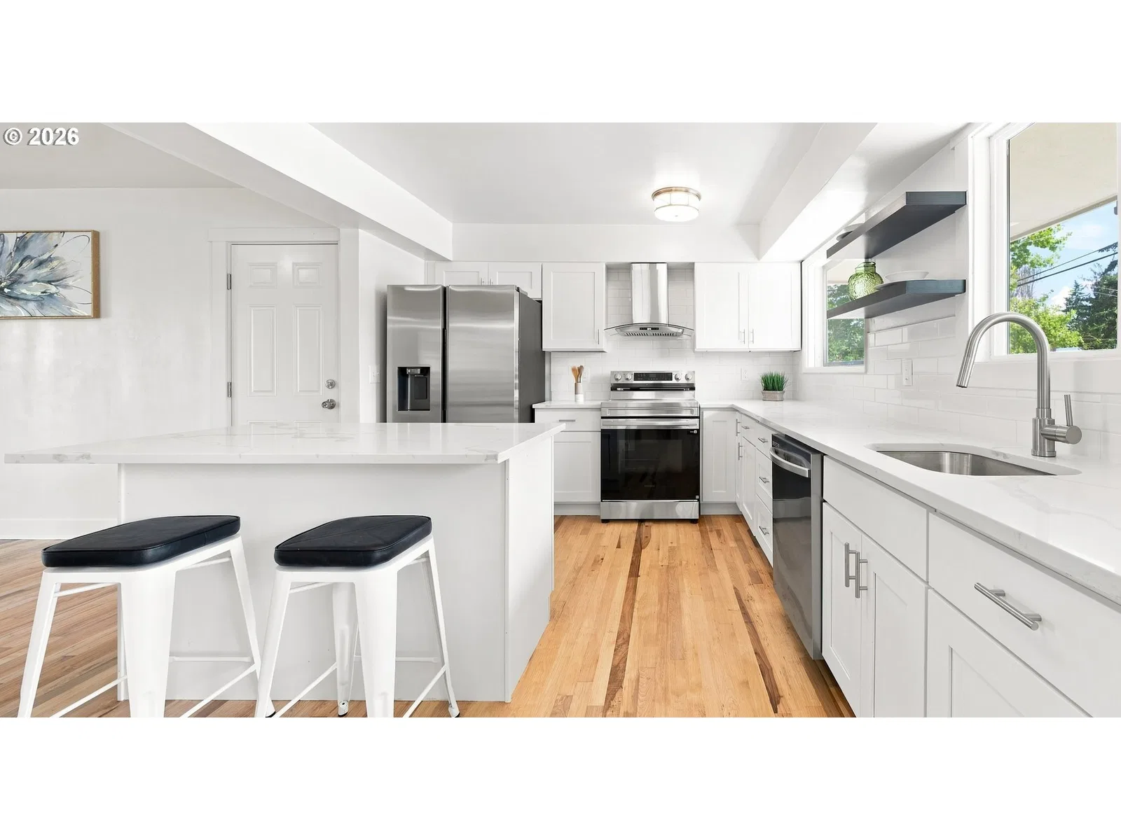 12601 SE Market St, Portland, OR 97233 — photograph 16