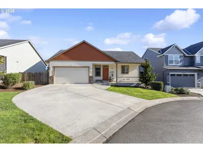 Home at 35640 Elk Meadows Dr, St. Helens, OR 97051