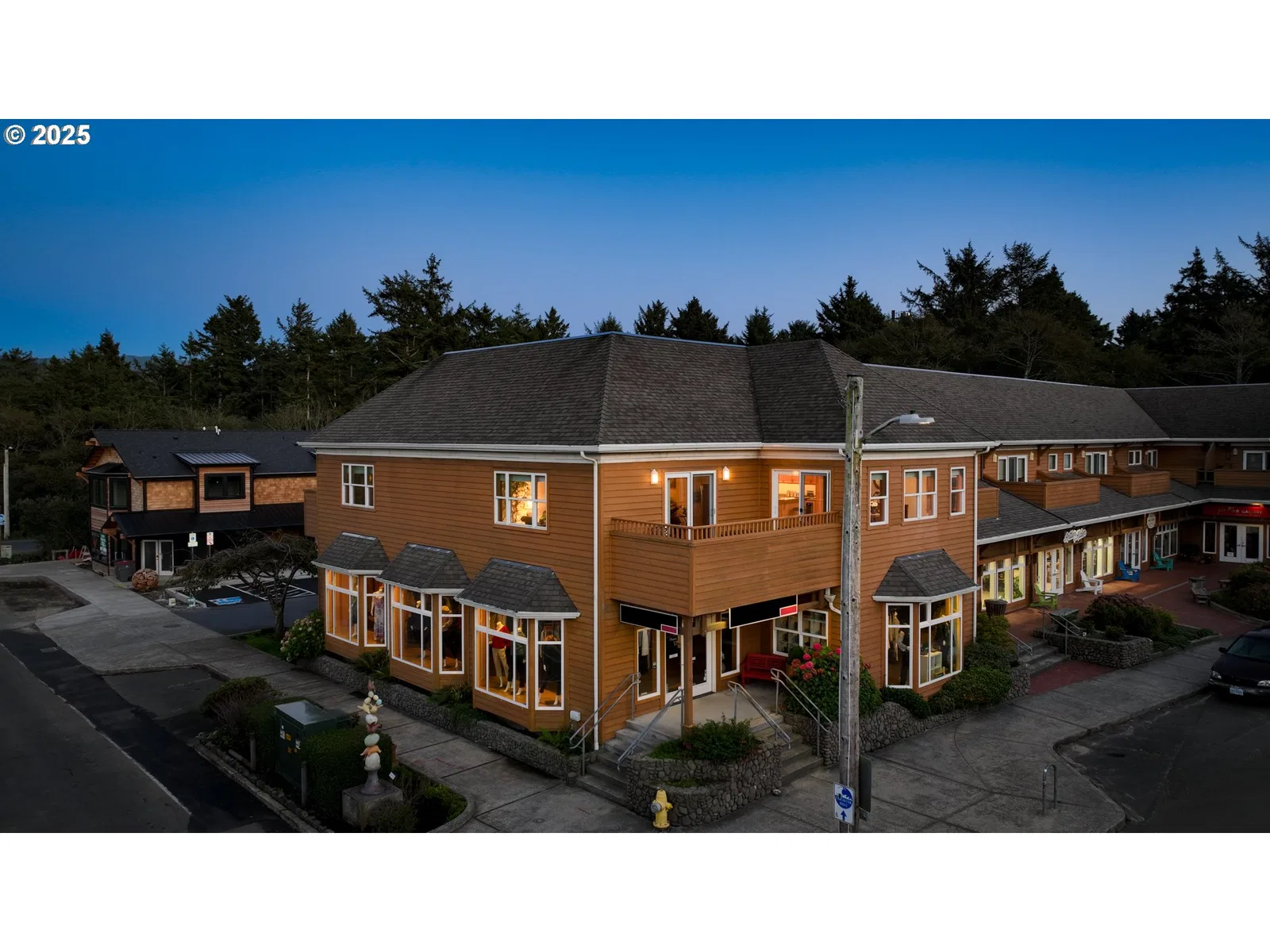123 S Hemlock St #201, Cannon Beach, OR 97110 — photograph 6