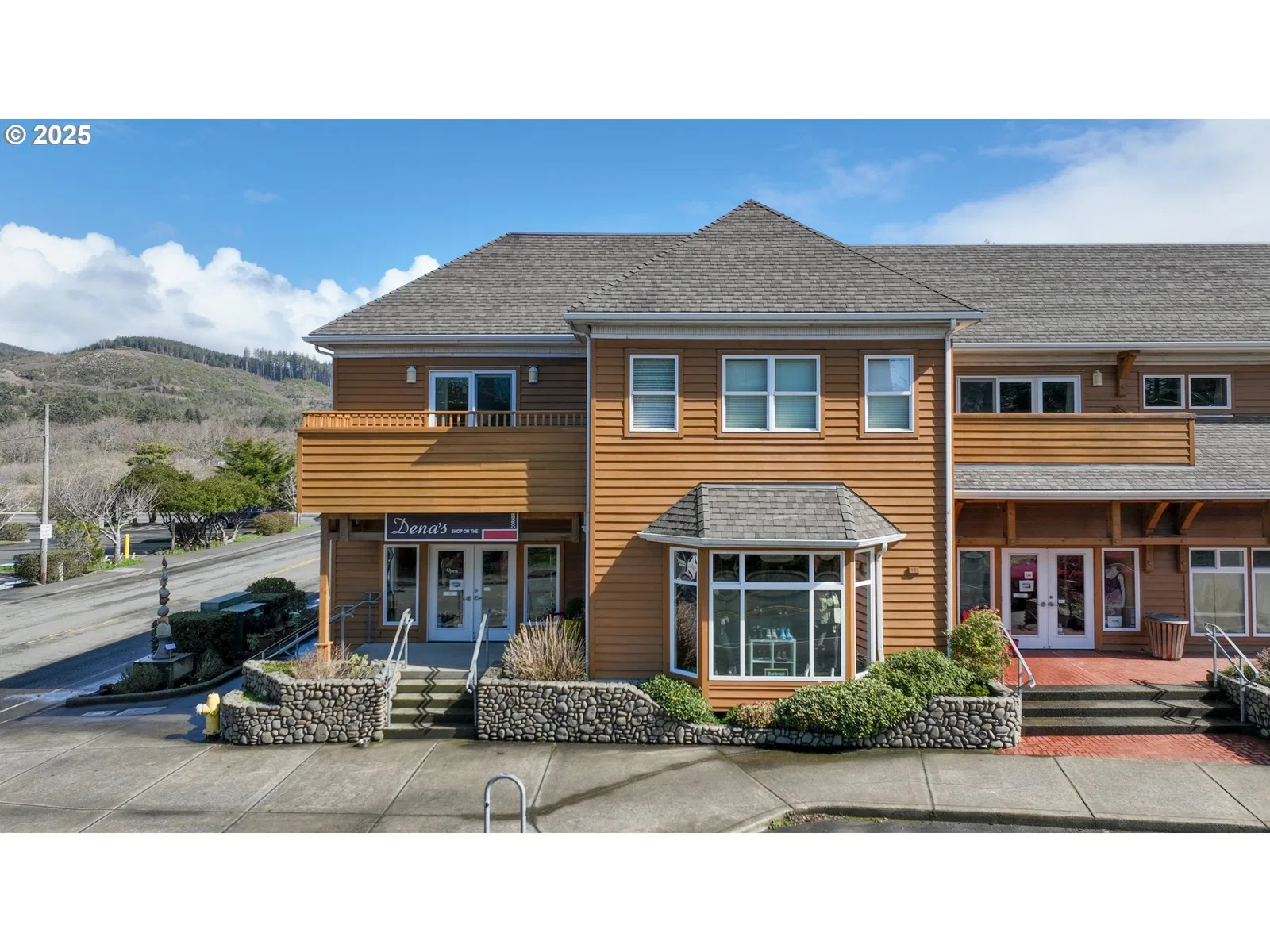 123 S Hemlock St #201, Cannon Beach, OR 97110 — photograph 8